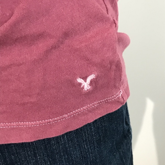 American Eagle - favorite T - Pink Short Sleeve V-Neck Shirt - 3/25$ - Picture 5 of 11
